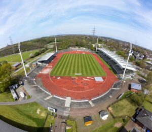 Die Luftaufnahme vom 27. April 2023 zeigt das Lohrheidestadion in Bochum vor dem umfangreichen Umbau. (Quelle: Stadt Bochum)