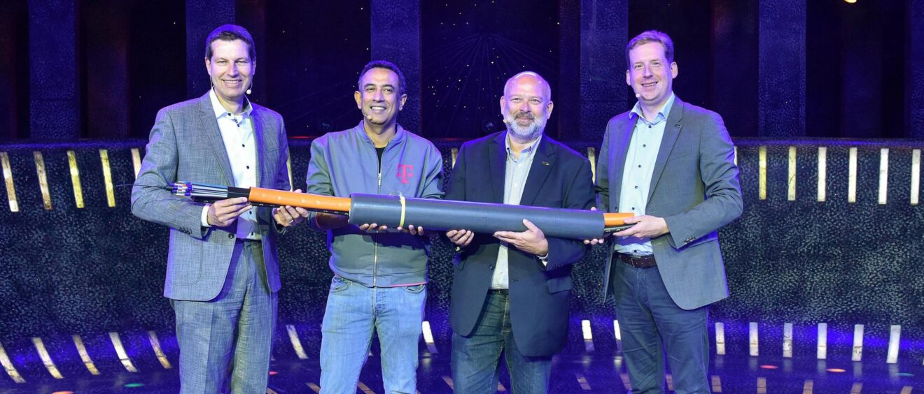 v.l.n.r.: Thomas Eiskirch, Srini Gopalan, Patrick Helmes und Christian Graumann